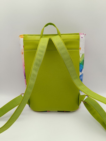 Popruhy mají nastavitelnou délku